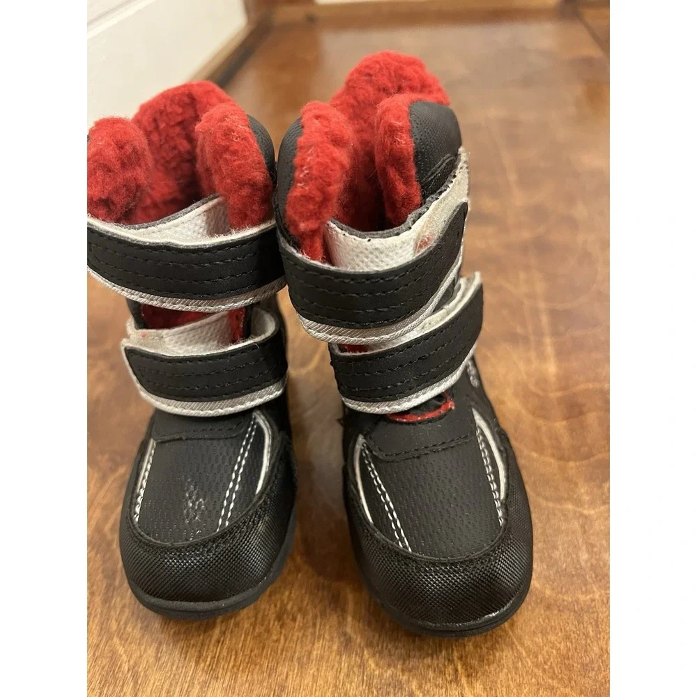 Totes Snow Boots Winter Boots Toddler Size 6M